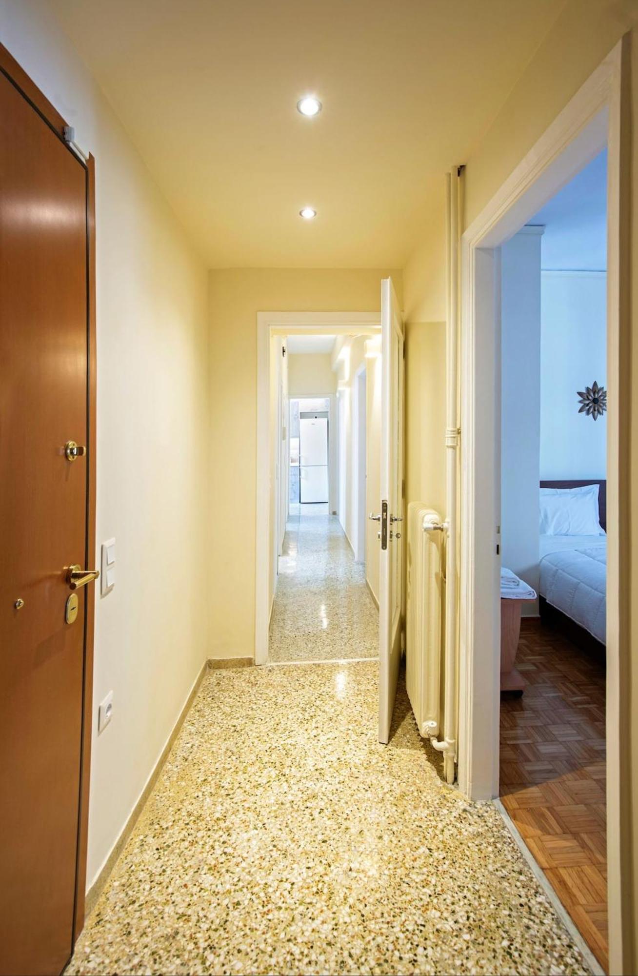Peaceful Renovated Apartment Near Lycabettus Hill 아테네 외부 사진