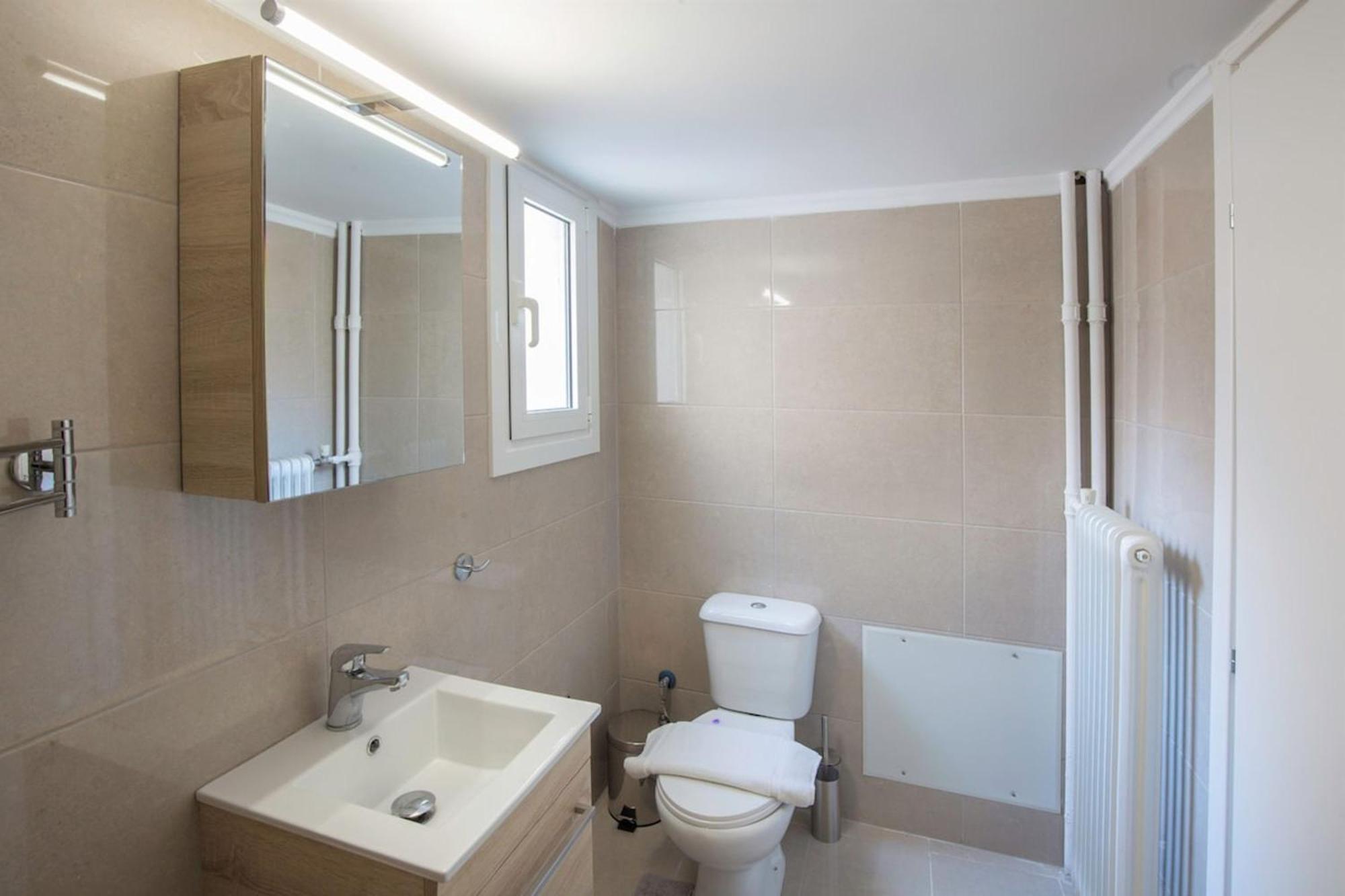 Peaceful Renovated Apartment Near Lycabettus Hill 아테네 외부 사진