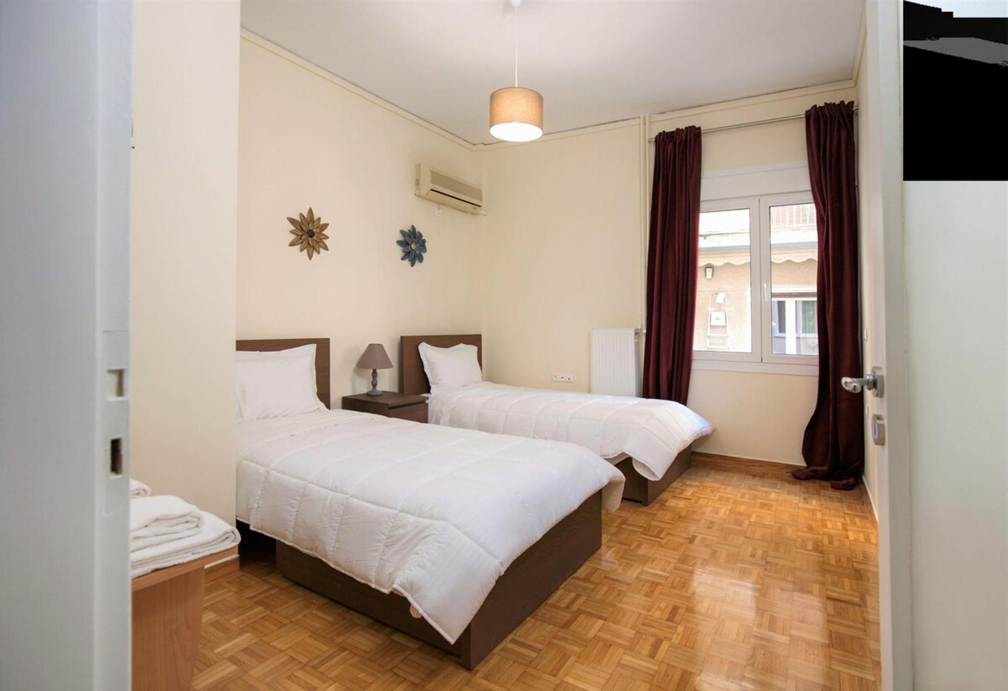 Peaceful Renovated Apartment Near Lycabettus Hill 아테네 외부 사진