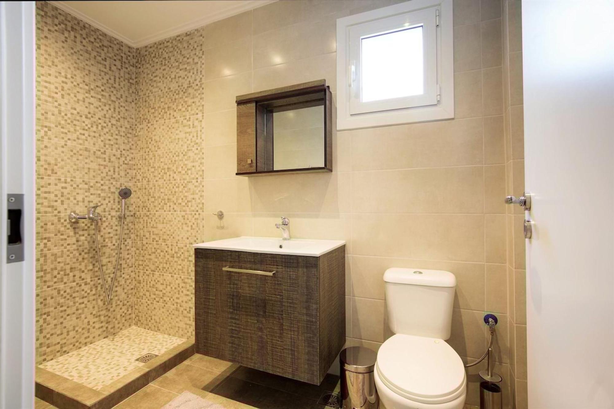Peaceful Renovated Apartment Near Lycabettus Hill 아테네 외부 사진
