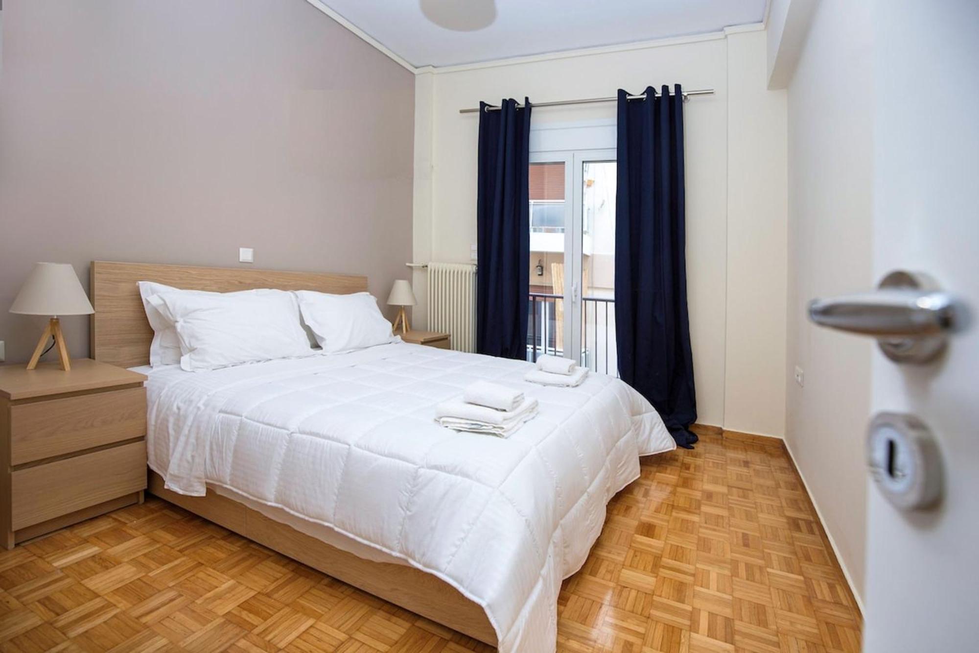 Peaceful Renovated Apartment Near Lycabettus Hill 아테네 외부 사진